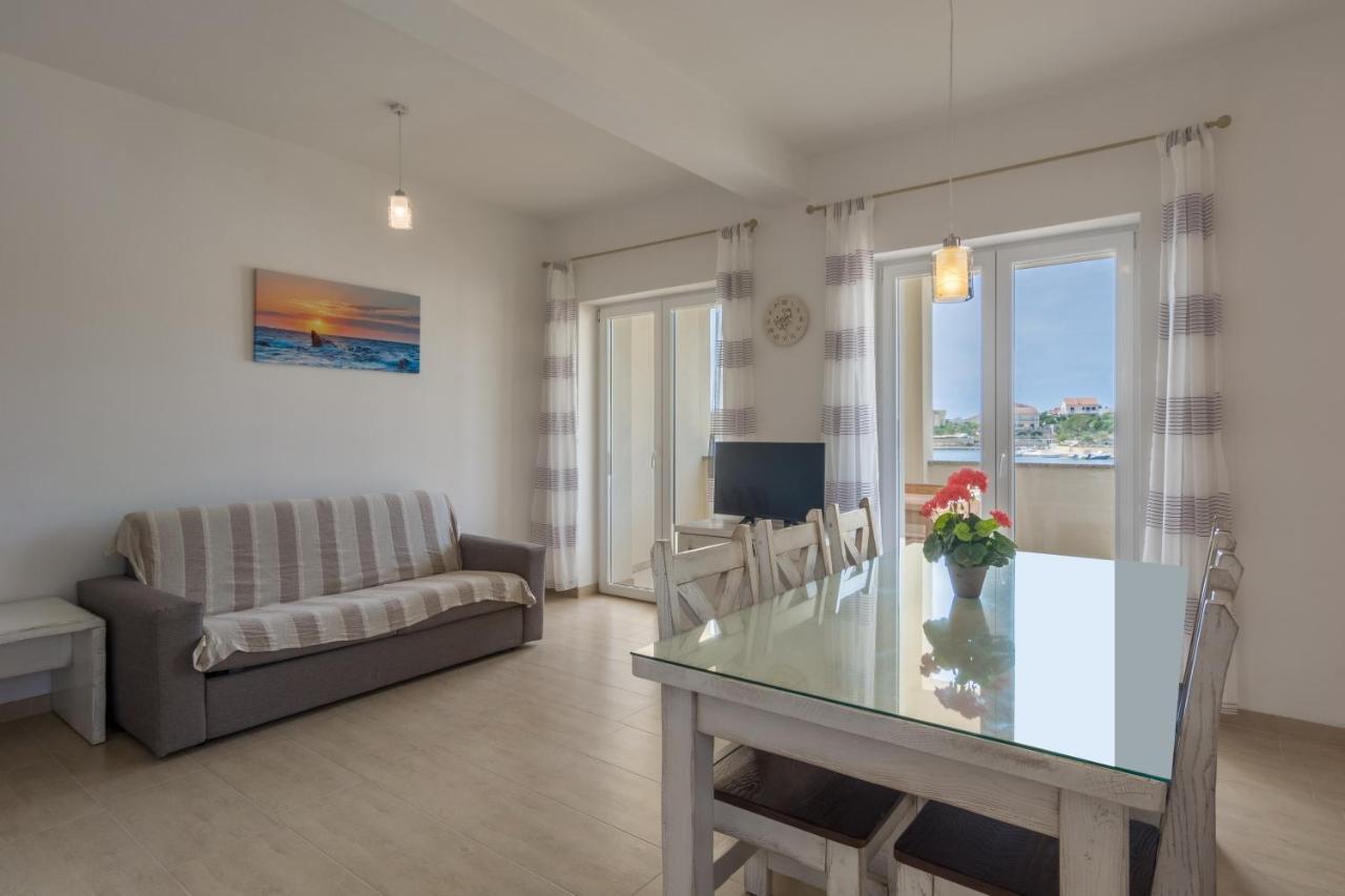 קולאן Apartments By The Sea Simuni, Pag - 18386 מראה חיצוני תמונה