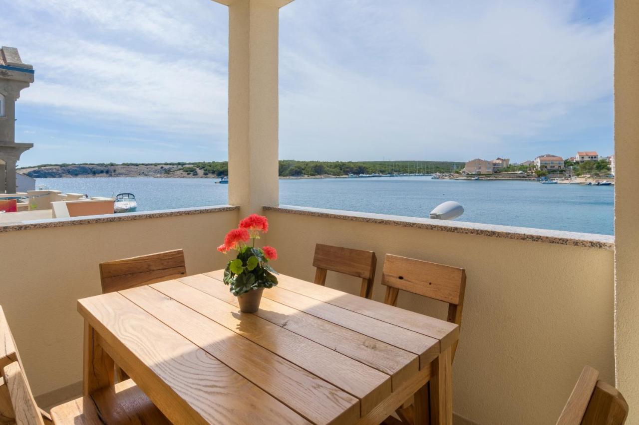 קולאן Apartments By The Sea Simuni, Pag - 18386 מראה חיצוני תמונה
